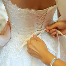 Svatební šaty a celková image